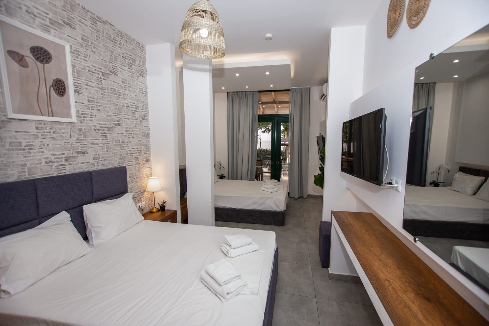 Modern suite